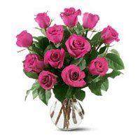 Send New Year Flower to Bengaluru Midnight Delivery. Send Pink Roses in Vase 12 Flowers to Bangalore