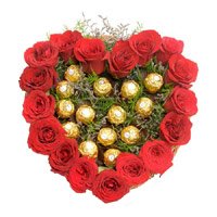 New Year Gifts Delivery in Bangalore. Send Heart Of 16 Pcs Ferrero Roacher N 18 Red Roses to Bangalore