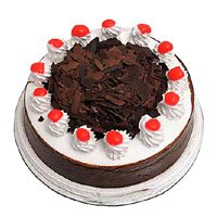 Online 1 Kg Eggless Black Forest New Year Cakes Delivery to Bangalore