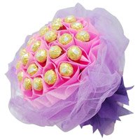Send 40 Pcs Ferrero Rocher Bouquet as Gifts in Bangalore for Friendship Day