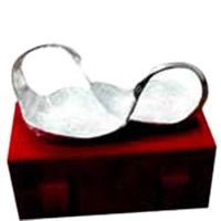 Special Diwali Gifts to Bangalore comprising A Pair of Swan Multipurpose Tray in Brass