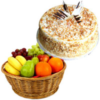 Online Order New Year Gifts to Bengaluru be Composed of 1 Kg Fresh Fruits Online Bengaluru in Basket with 500 gm Butter Scotch Cakes