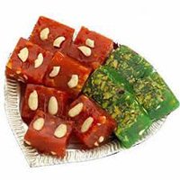 Deliver New Year Gifts in Bangalore including 500 gm Karachi Halwa.