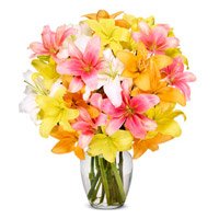 Flower Delivery in Bengaluru of Mix Lily in Vase 10 Stems