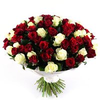 Send Red White Roses Bouquet 100 Flowers in Bangalore together with New Year Flowers to Bengaluru